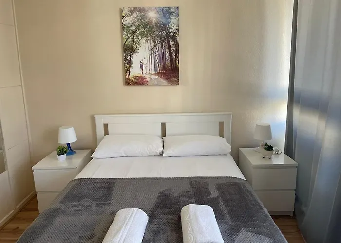 2-Bedroom Flat In Regents Park-Euston-Camden London