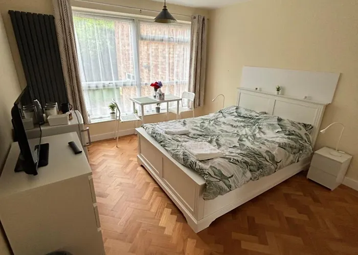 Wembley Stadium Large Double Room London