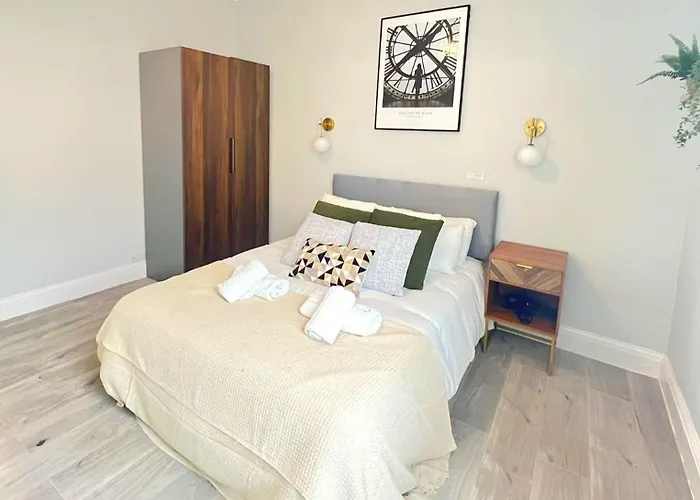 Comfortable 1-Bedroom Apartment In The Heart Of London