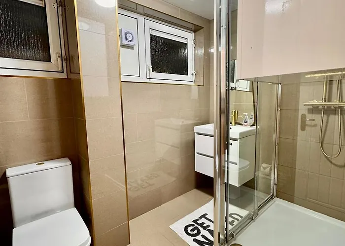 Central London Getaway Hyde Park Mayfair Camden