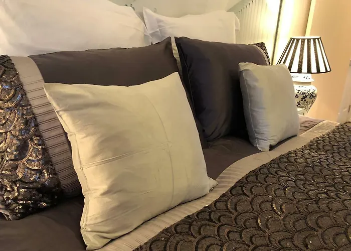 Affordable Lux And Cozy 1 Bed Flat In Chelsea Apartment London