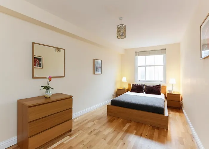 Regents Canal Apartments London